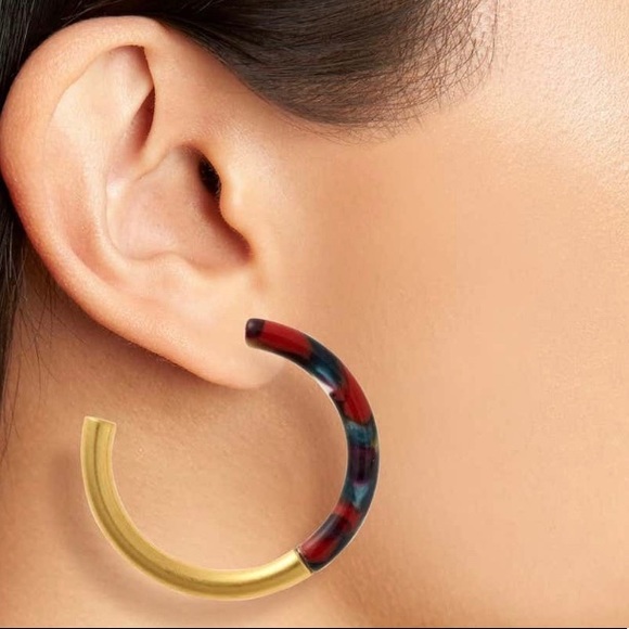 Madewell Hoop Earrings - Picture 2 of 3